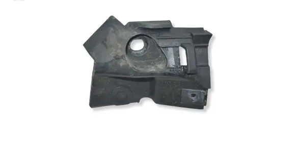 Volvo C30 Front bumper mounting bracket 31214663
