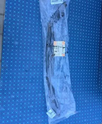BMW 2 F45 Rubber seal rear door 7298892