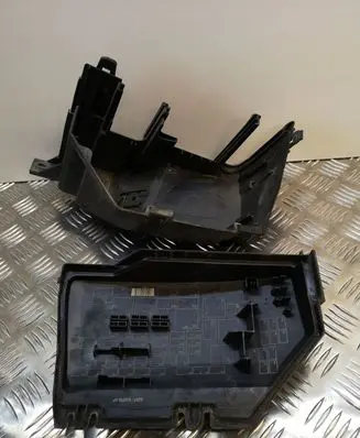Ford Galaxy Fuse box set 6G9T14A067AB 6G9T14A076AF