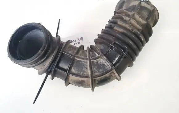 Ford Focus Air intake hose/pipe 98ab9r504ad