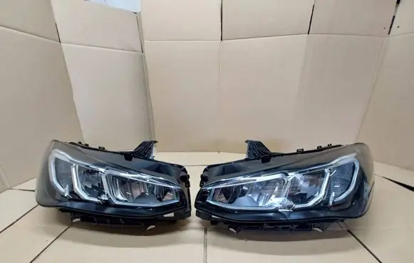 BMW 2 Active Tourer U06 LED Daytime headlight 5A4224309