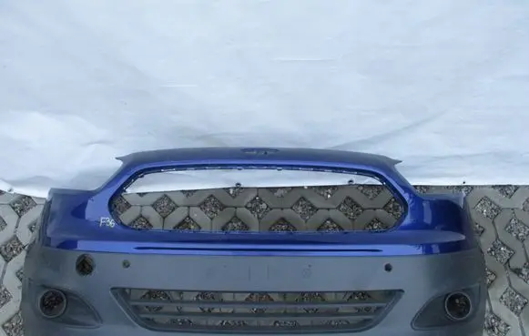 Ford Transit Courier Front bumper
