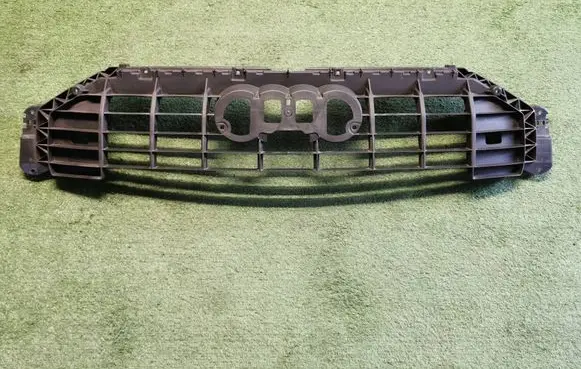 Audi Q3 F3 Front bumper upper radiator grill 83A853692ADANEK 83A853692A