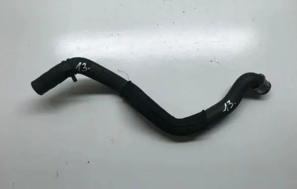 Mercedes-Benz C W204 Engine coolant pipe/hose A2045010982