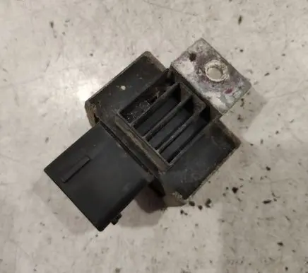 Renault Megane II Glow plug pre-heat relay 9640469680