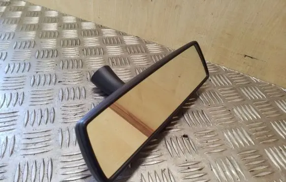 Volkswagen Golf V Rear view mirror (interior) E1010761