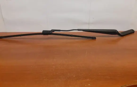 BMW X6 E71 Front wiper blade arm 61617294569 12648