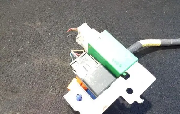 Mazda 323 Other relay b17r67830