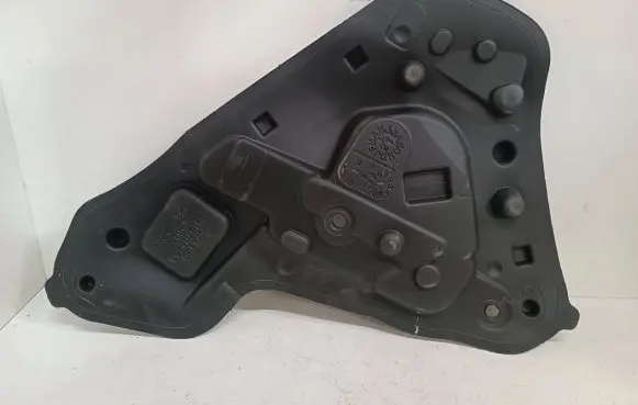 Citroen DS7 Crossback Rubber seal rear door 9815704480