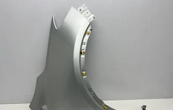 Opel Mokka Fender SULIK1