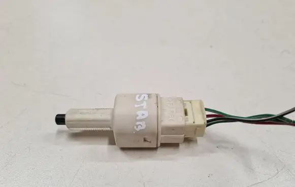 Toyota Avensis T250 Brake pedal sensor switch 2701 2701F62