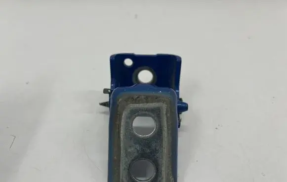 Opel Mokka B Front door upper hinge 