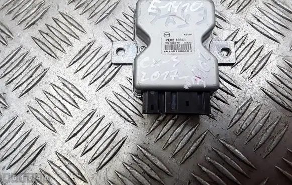 Mazda CX-3 Fuel injection pump control unit/module pe0218561