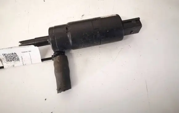 Audi A6 S6 C5 4B Headlight washer pump 3B0955681A