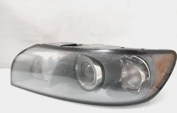 Volvo V50 Headlight/headlamp 30698885 0301198203