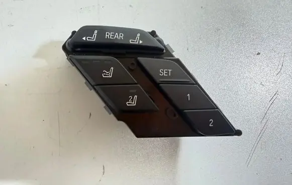 BMW X7 G07 Seat control switch 9436044