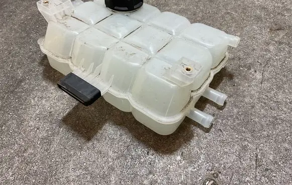 Volvo EX30 Coolant expansion tank/reservoir 31345285 8890714219 512191
