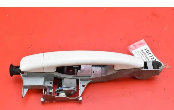 Rear door exterior handle