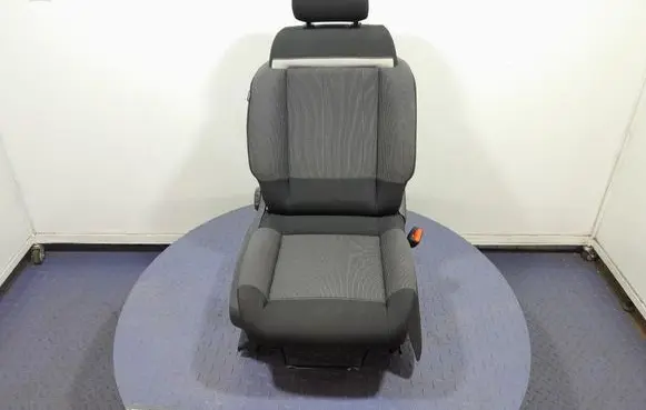 Citroen C3 Aircross Front passenger seat 