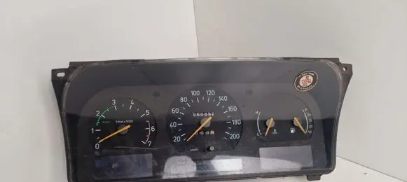 Saab 9000 CS Speedometer (instrument cluster) 4174710