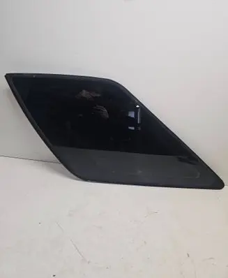 KIA Sorento Rear side window