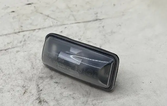 Subaru Legacy Spotlight C655 84912FG110