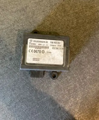 Volkswagen II LT Immobilizer control unit/module 2D0953257 D00186203X X008VWZ4Z