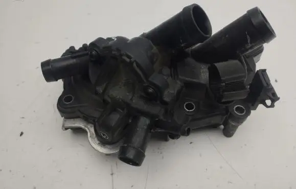 Volkswagen T-Roc Water pump 04E121042L