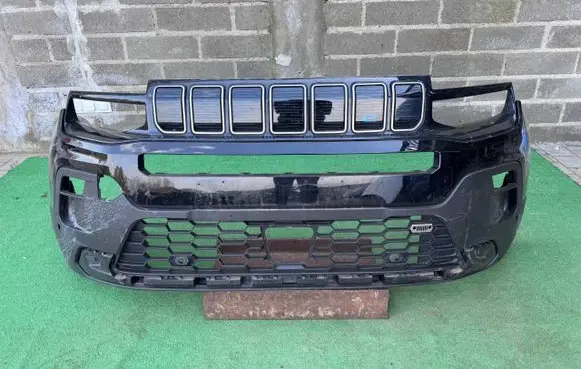 Jeep Avenger Front bumper 