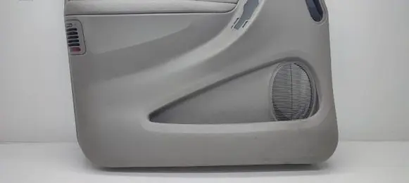 Chrysler Grand Voyager IV Front door card panel trim
