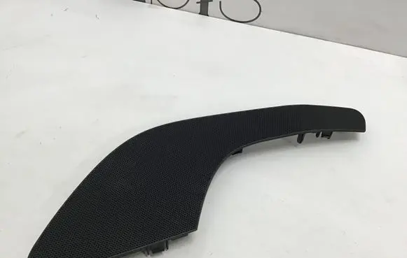 Audi R8 4S Front door speaker cover trim 4S0035409