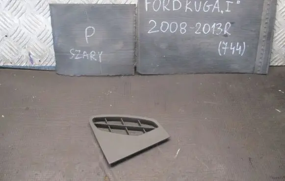 Ford Kuga I Quarter panel pressure vent 8V41R042N54A