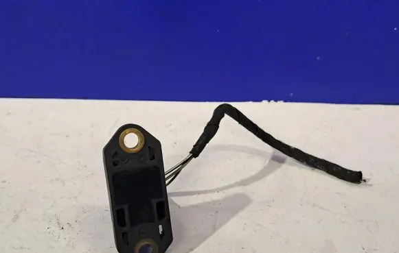 Mercedes-Benz S W220 Airbag deployment crash/impact sensor 0025426918