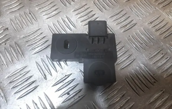 Audi A8 S8 D4 4H Fuel level sensor 8K0906651B