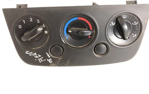 Ford Fiesta Climate control unit 2S6H18549BG