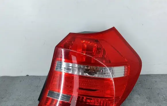 BMW 1 E81 E87 Rear/tail lights 7154956