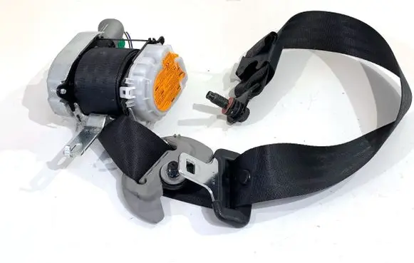 KIA Rio Front seatbelt 888701W600
