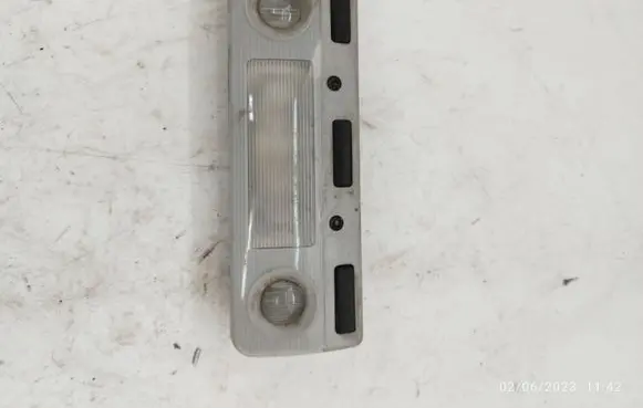BMW 5 E39 Front seat light 8369511