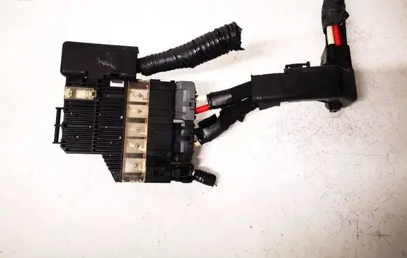 Nissan Qashqai Positive cable (battery)