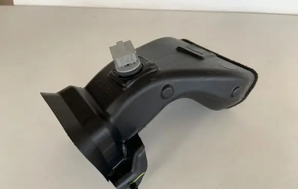 Cabin air duct channel