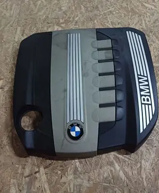 BMW 7 F01 F02 F03 F04 Engine cover (trim) 13717802848 102103104105 11252010