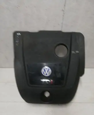 Volkswagen Golf IV Engine cover (trim)