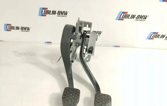 BMW 3 E90 E91 Pedal assembly 6751665