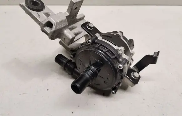 Hyundai Tucson IV NX4 Electric auxiliary coolant/water pump