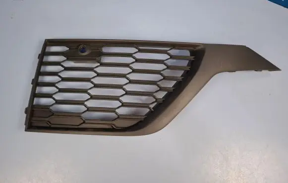 Audi Q7 4M Front bumper lower grill 4M0807681AM