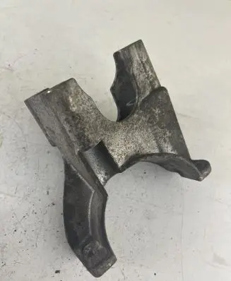 Peugeot 807 Engine mounting bracket 9642089680