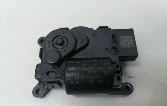 Volkswagen ID.4 Air flap motor/actuator 5WA907511C 1EA820153M