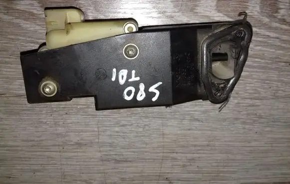 Fuel tank cap lock motor