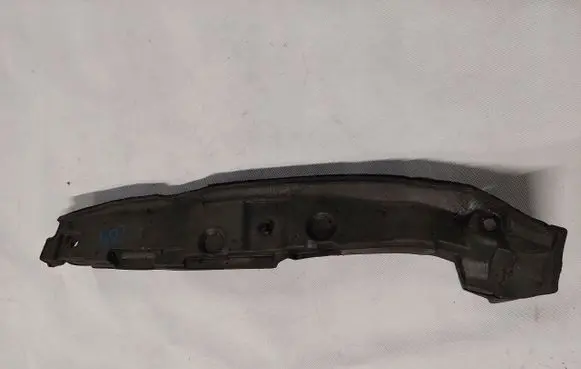 Audi A8 S8 D3 4E Fender foam support/seal 4E0821111A