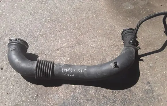 Renault Trafic II (X83) Intercooler hose/pipe